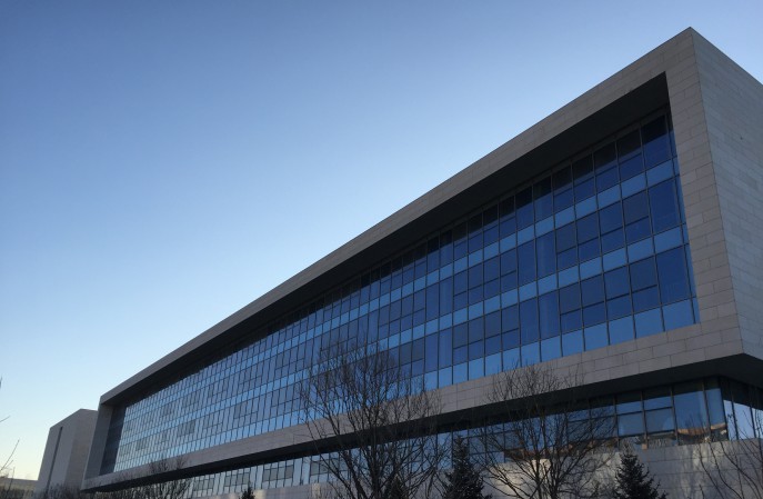 北京市泰康健康管理研究中心藝術(shù)地坪