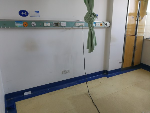 醫(yī)院墻面翻新前