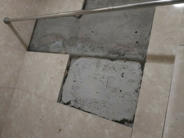 瓷磚墻面翻新前