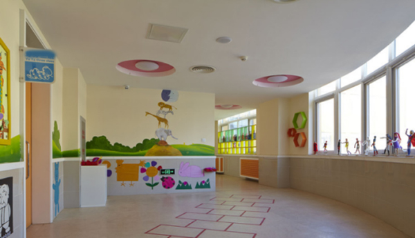 河北幼兒園墻地面裝修-為兒童創(chuàng)造健康舒適的環(huán)境-航特墻面漆廠家