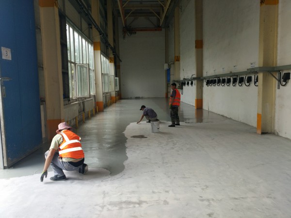 環(huán)氧不發(fā)火地坪漆工程