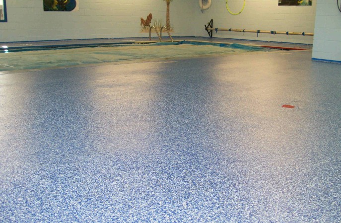 環(huán)氧彩砂地坪怎樣驗(yàn)收？哪家質(zhì)量比較好值得選？