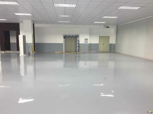 通信行業(yè)防靜電地坪