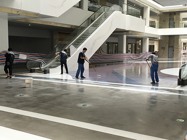 環(huán)氧磨石地坪廠家包施工嗎？