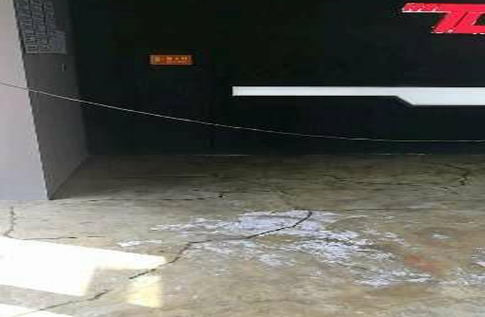 塑立得--舊地面翻新防護(hù)專家