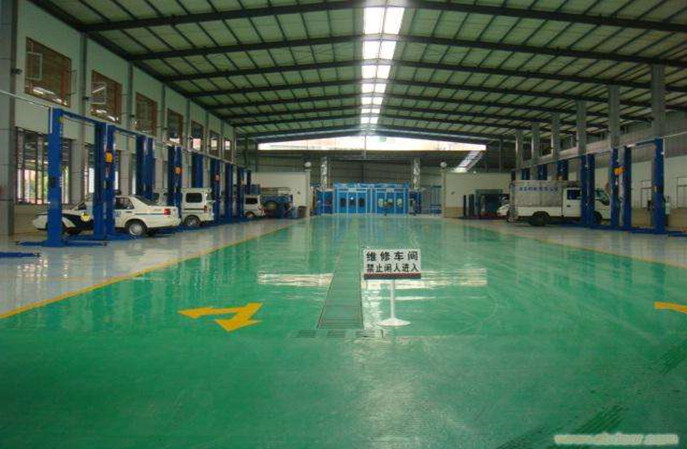 舊環(huán)氧地坪翻新，塑立得防護(hù)涂料煥新空間活力