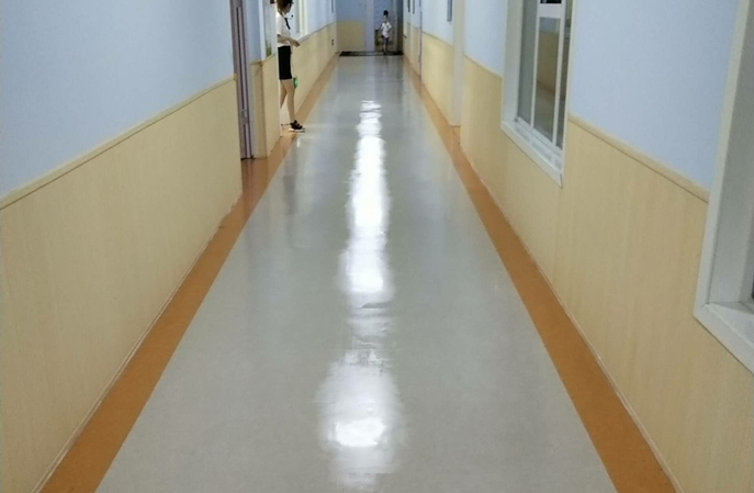 塑立得對塑膠地板保養(yǎng)后