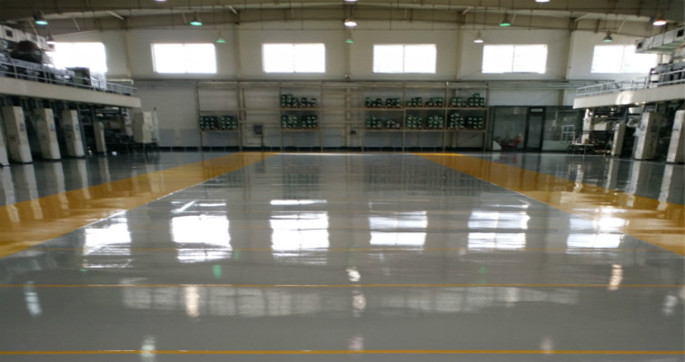 環(huán)氧地坪養(yǎng)護(hù)/翻新