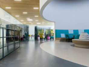 環(huán)氧磨石地坪-醫(yī)院