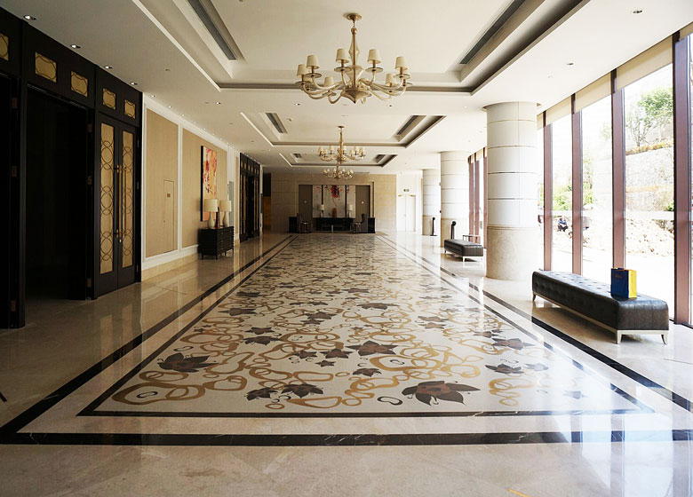 艾特石商場(chǎng)地面