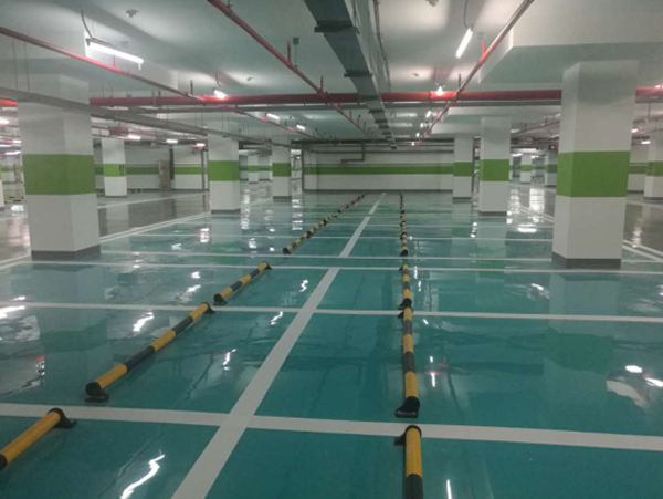 底下停車庫地坪